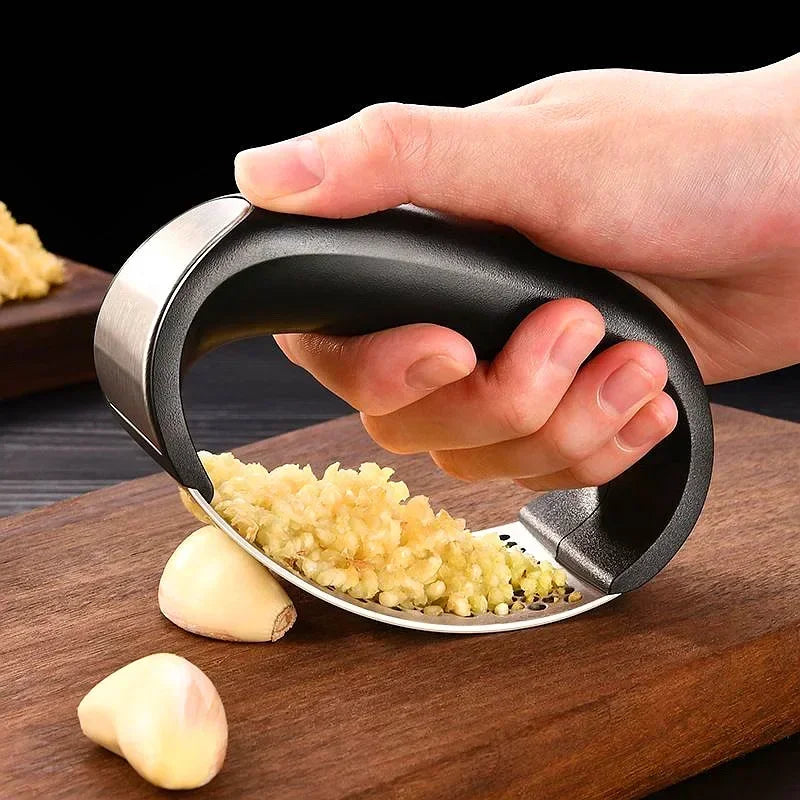 Stainless Steel Manual Garlic Press – Multifunctional Kitchen Tool